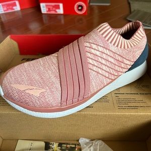 Altra Running - DYANI